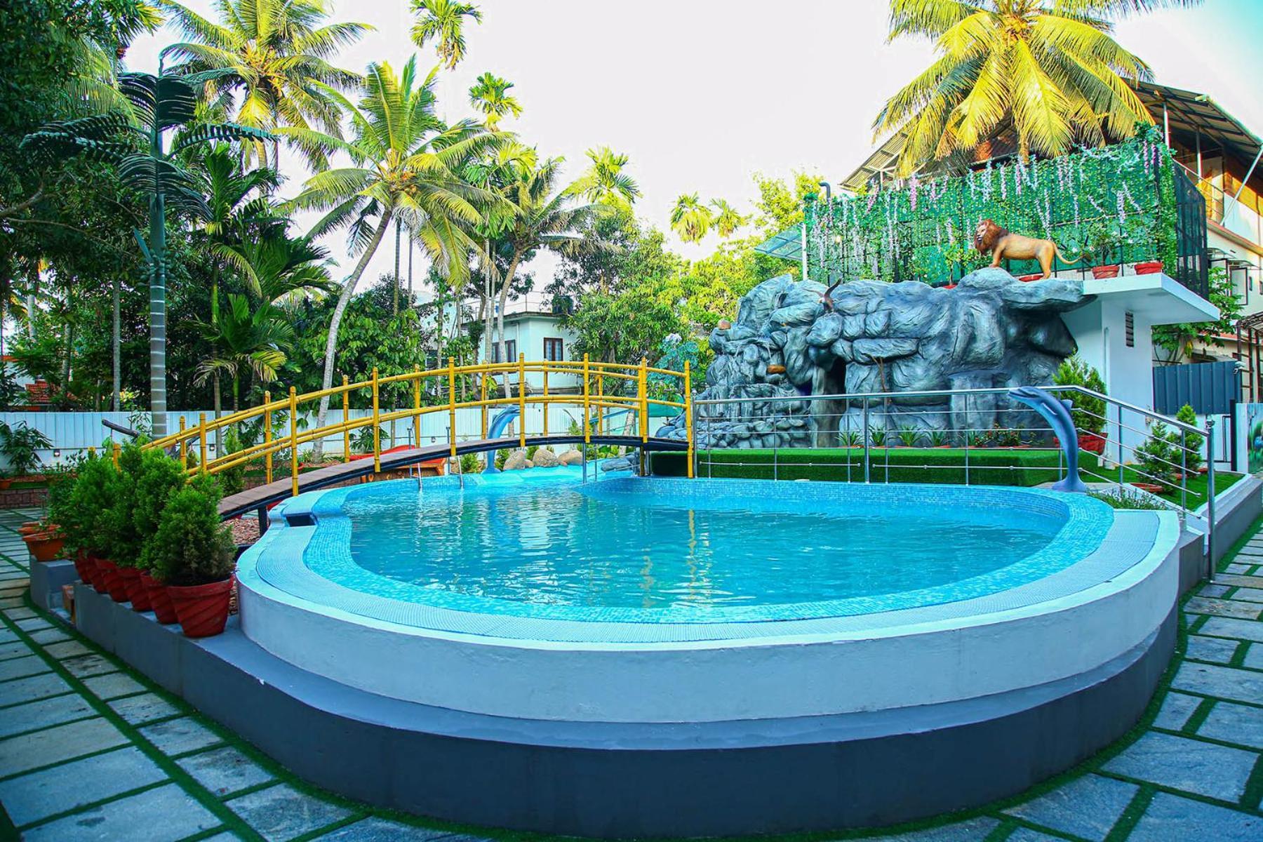 Lake Palace Family Resort Kumarakom Esterno foto